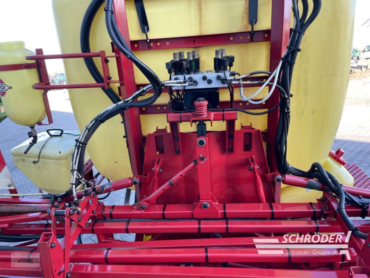 Anbauspritze of the type Hardi MASTER 15,0 M | TÜV BIS 2027, Gebrauchtmaschine in Wildeshausen (Picture 16)